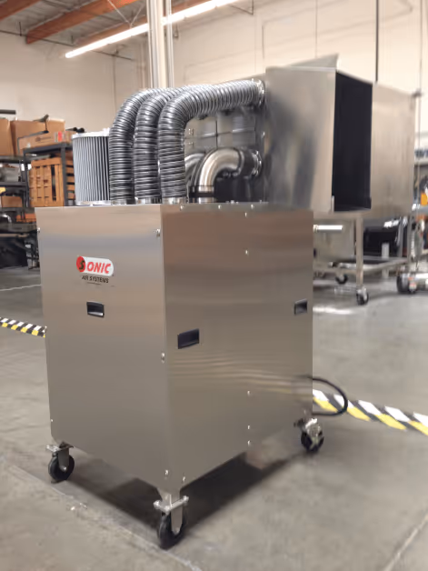 Plastic strand dryer for industrial production